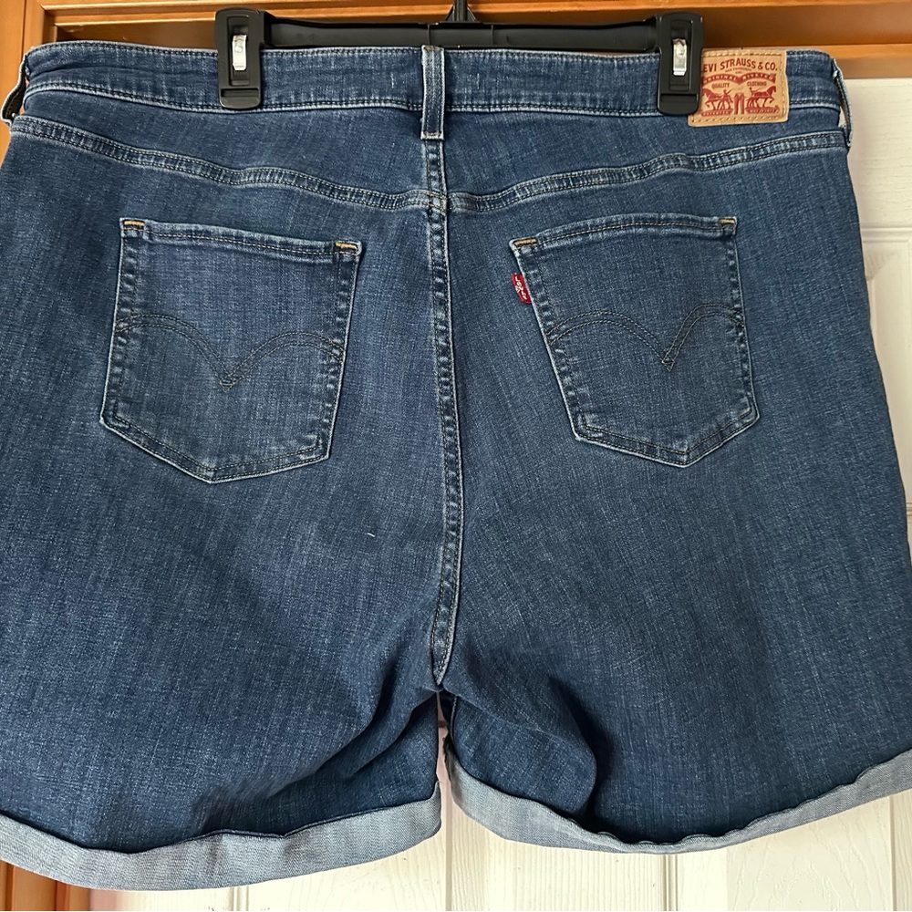 Levi’s Plus Size Shorts